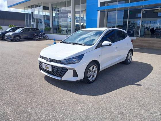 HYUNDAI HB20S 1.0 12V FLEX COMFORT MANUAL HYUNDAI HB20S 1.0 12V FLEX COMFORT MANUAL